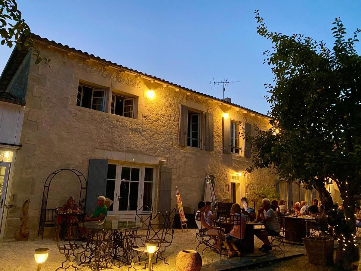 Le Relais D'aulnay Couette-café *